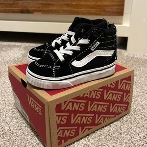 High top vans size 5 toddler shoe
